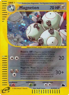 Magneton card (Skyridge H19) with Zapdos in the artwork